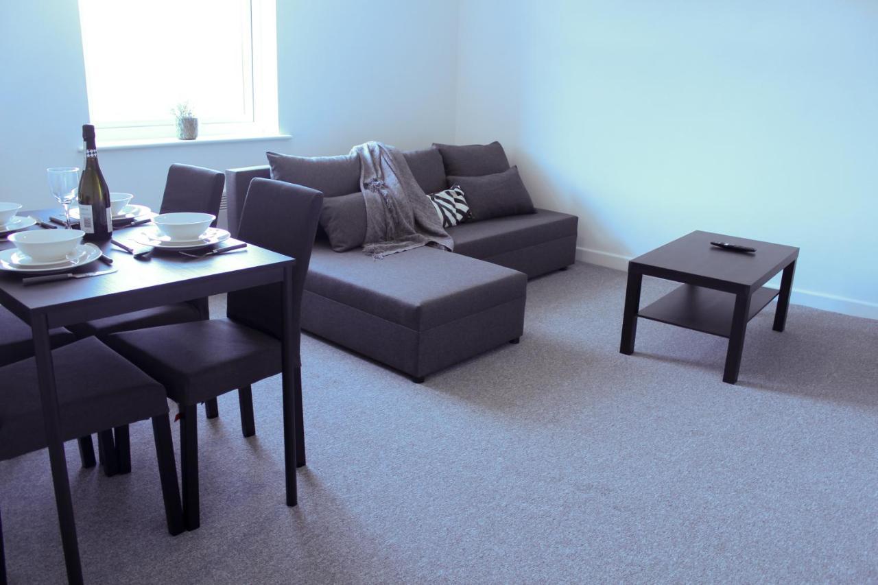 Stylish 1Br Apartment In The Heart Of Heywood Ngoại thất bức ảnh